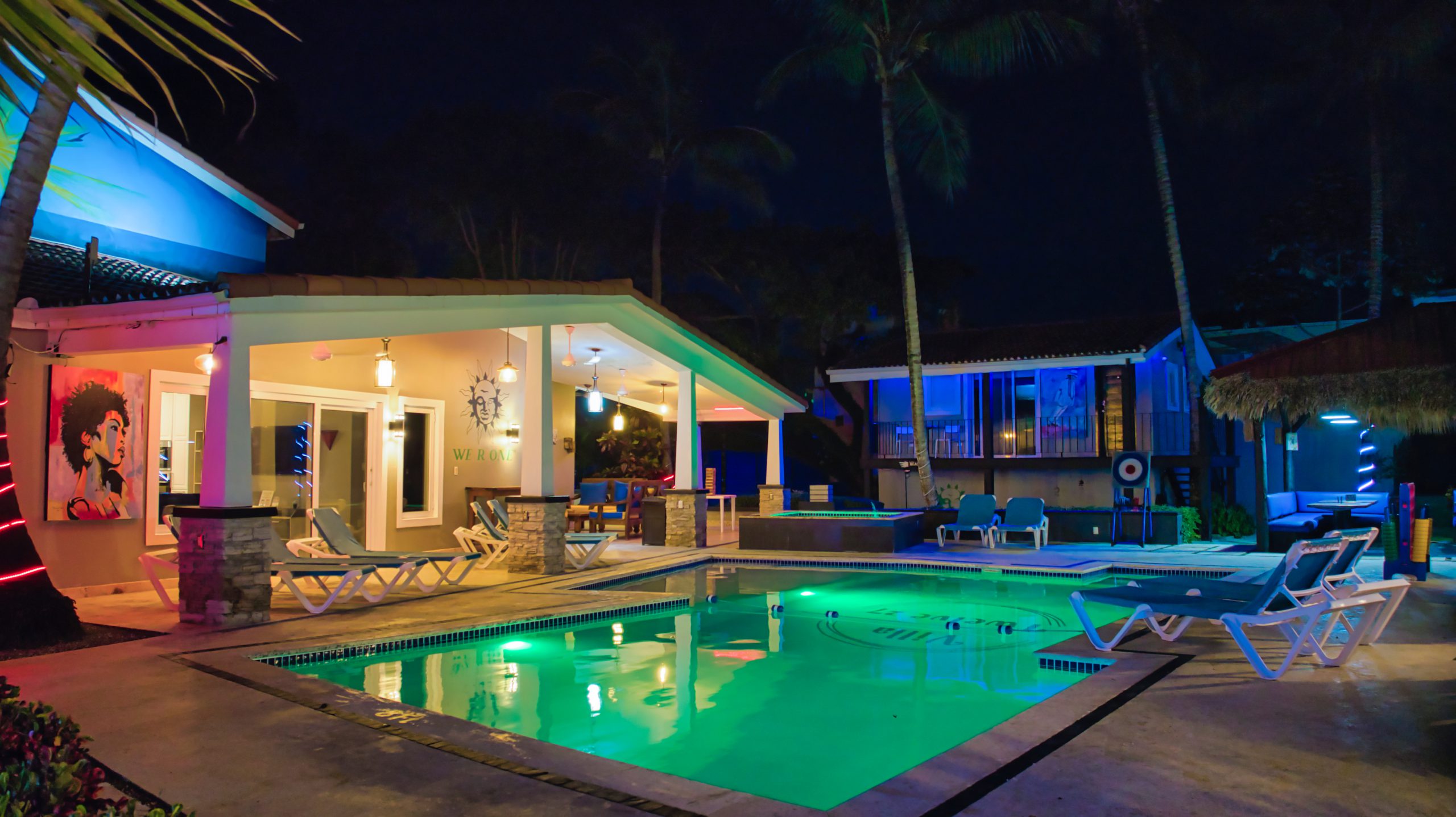 The Villa Twelve27