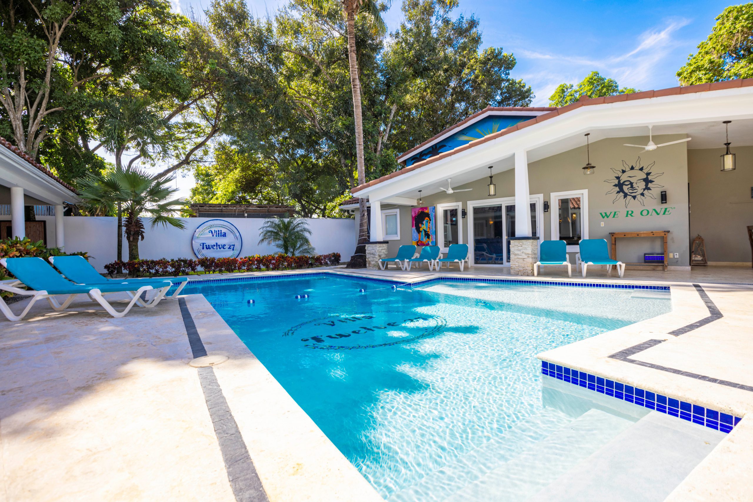 The Villa Twelve27