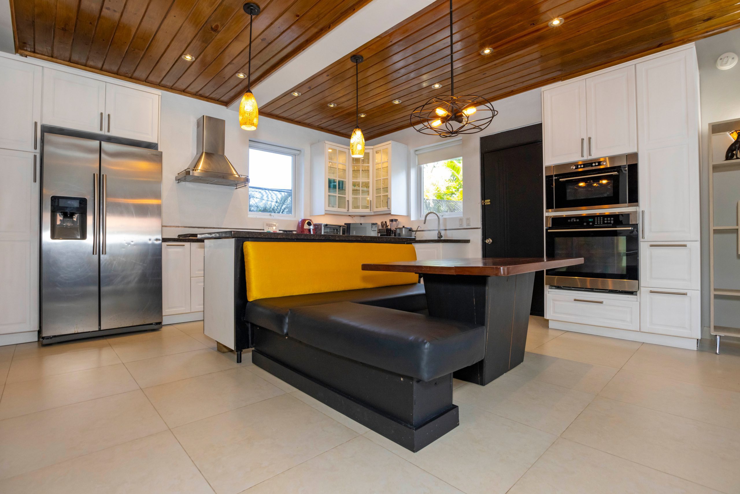 The Villa Twelve27